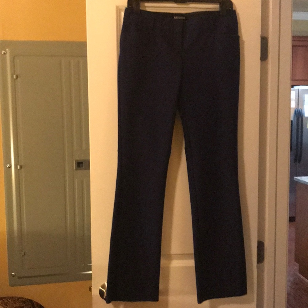 Express barely boot pants